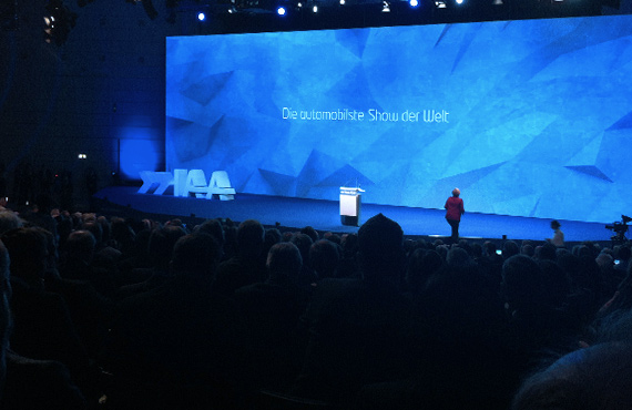 IAA_2013_Theopening3